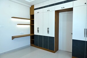 Room in 3 BHK Apartment at Fortune Green Homes Sapphire, Tellapur – for Rent