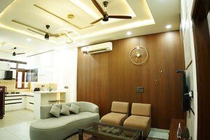 Bedroom in 4 BHK Independent House at Bais Godam – for Sale