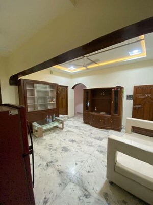 Hall in 3 BHK Apartment at Somajiguda – for Rent