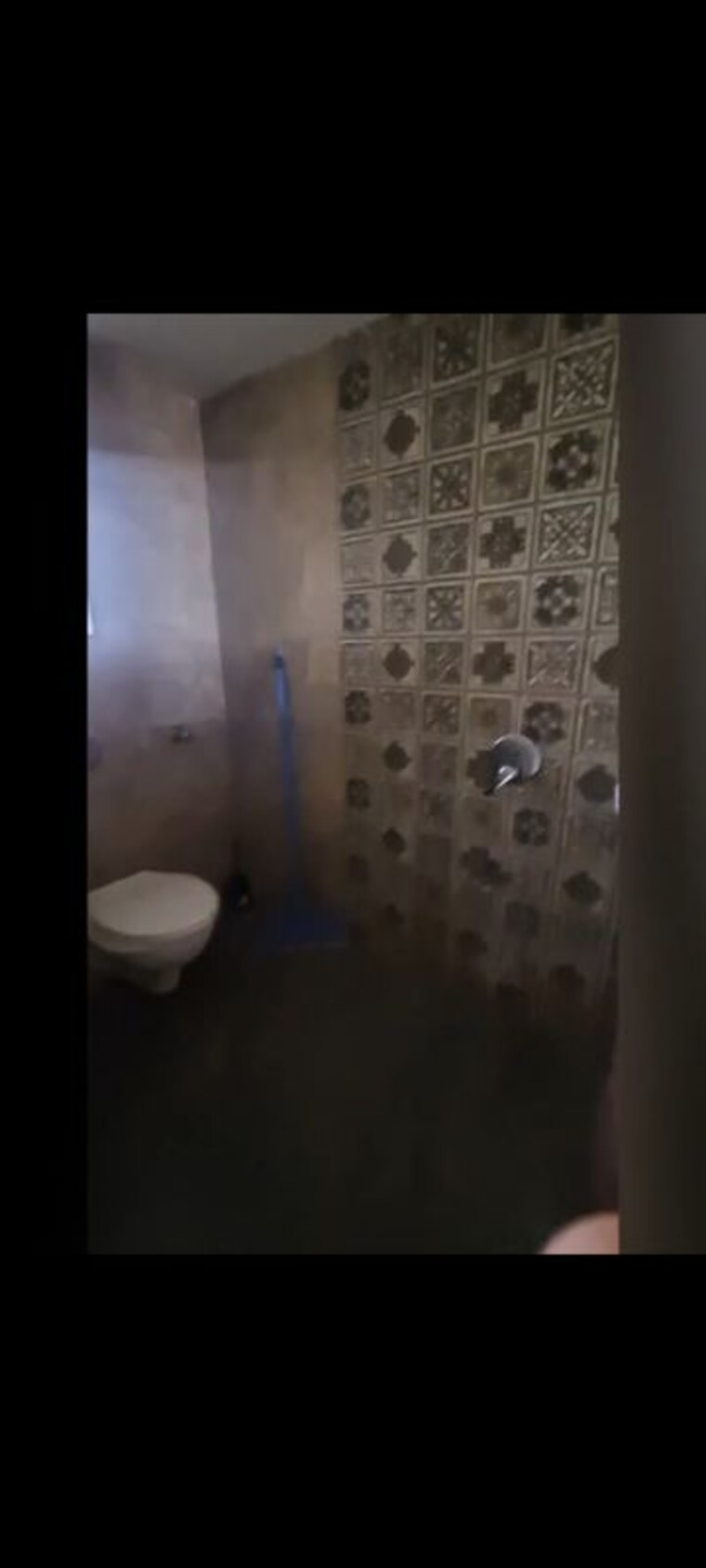 Bathroom, dadar west 2 Bedroom 1100 Sq.Ft. Apartment In Dadar West Mumbai 10360395