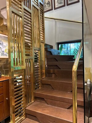 Staircase in 4 BHK Apartment at Mittal Park, Juhu – for Sale
