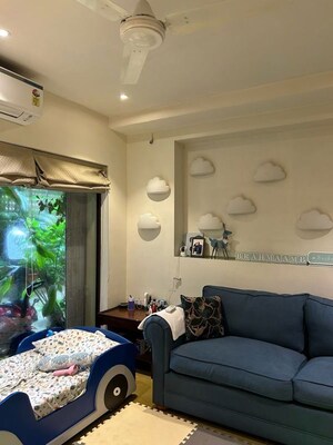Bedroom in 4 BHK Apartment at Mittal Park, Juhu – for Sale