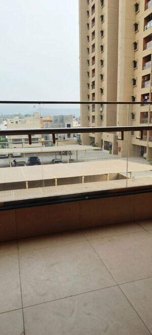 Kitchen in 2.5 BHK Apartment at Nanded Kalashree, State Bank Nagar – for Rent