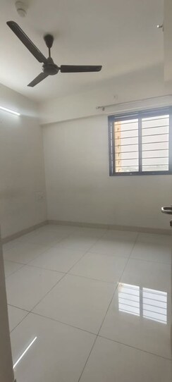 2.5 BHK + Pooja Room,Servant Room,Extra Room,Basement Apartment For Rent in Nanded Kalashree