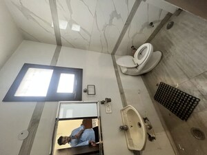Bathroom in 3 BHK Builder Floor at Naraina – for Rent