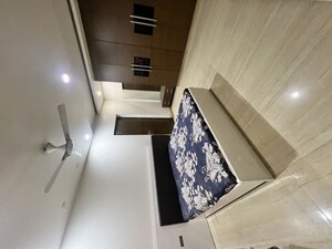 3 BHK Builder Floor For Rent in Naraina