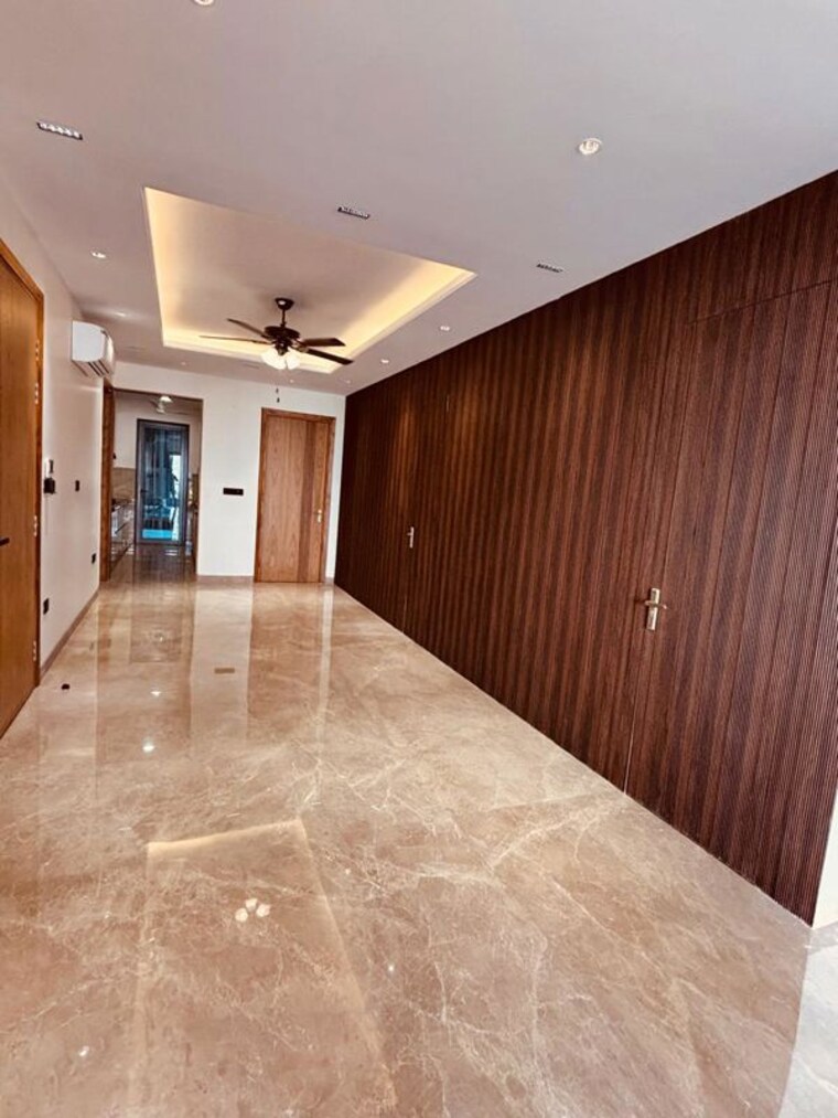 Room, emaar-emerald-floors 3 Bedroom 263 Sq.Yd. Builder Floor In Sector 65 Gurgaon 10361663