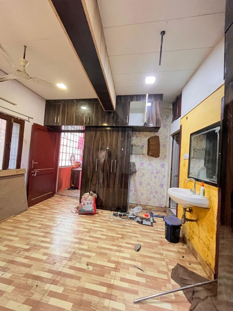 Bedroom, kabir chaura 2 Bedroom 810 Sq.Ft. Builder Floor In Kabir Chaura Varanasi 10361681