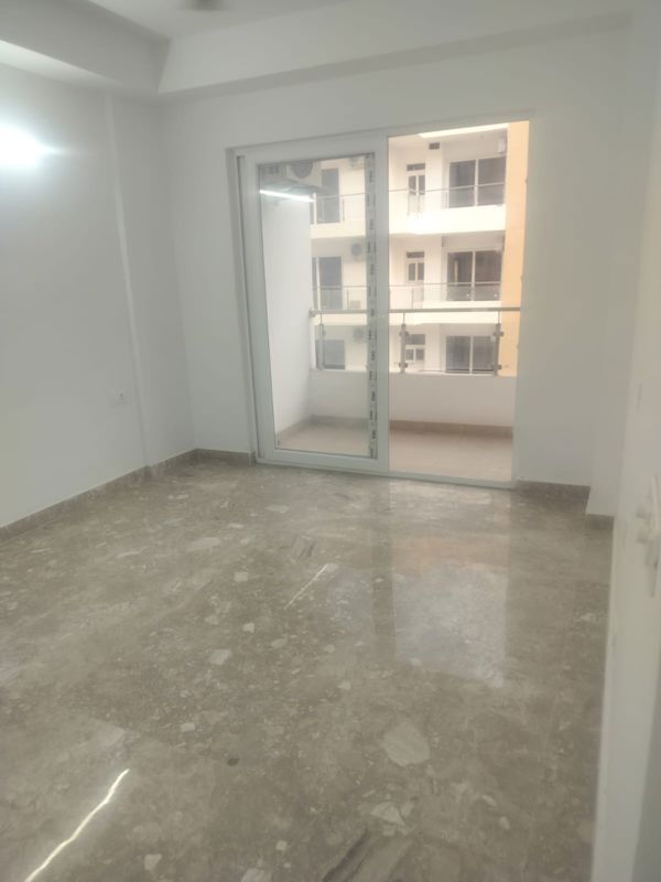 4 BHK + Servant Room 2700 Sq.Ft. Apartment in SS Linden