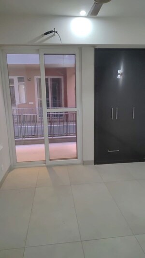 Room in 3 BHK Apartment at SAV Gulnaar Meadows, Ambala Highway – for Rent