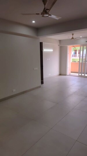 Room in 3 BHK Apartment at SAV Gulnaar Meadows, Ambala Highway – for Rent