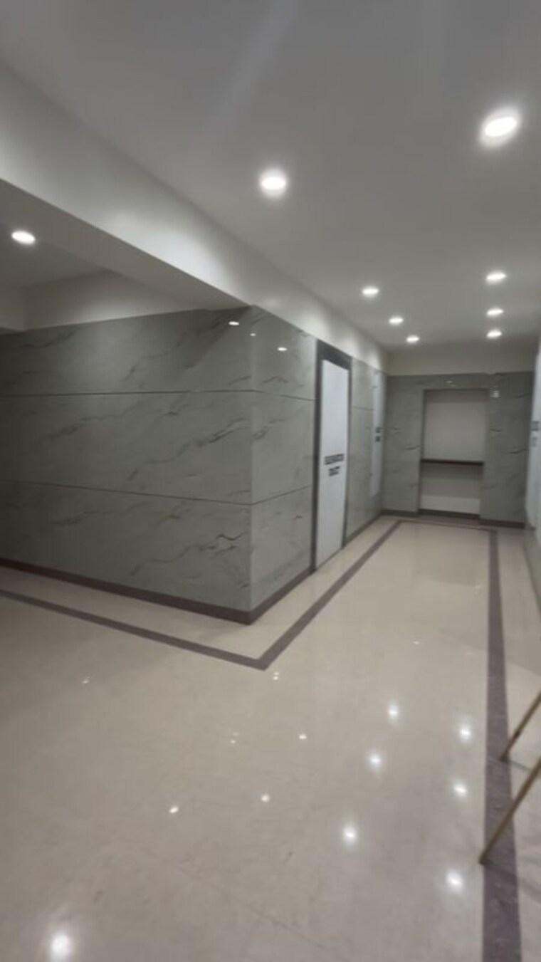 Room, dadar west 2 Bedroom 818 Sq.Ft. Apartment In Dadar West Mumbai 10361704