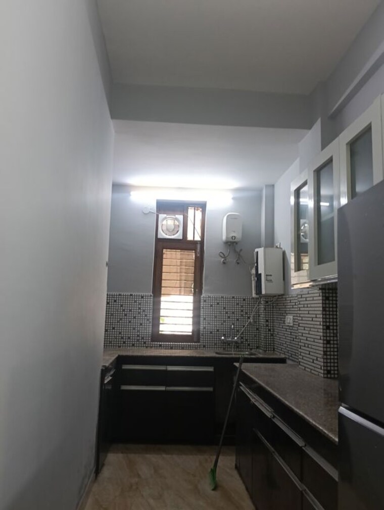 Kitchen, jalvayu vihar 3 Bedroom 1800 Sq.Ft. Builder Floor In Jalvayu Vihar Gurgaon 10361743