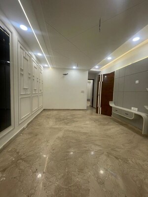Room in 3 BHK Builder Floor at Prashant Vihar – for Sale