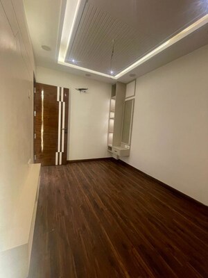 Room in 3 BHK Builder Floor at Prashant Vihar – for Sale