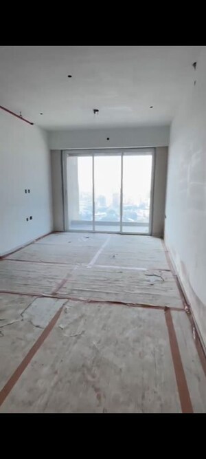 Room in 3 BHK Apartment at N Rose Northern Hills, Dahisar East – for Sale