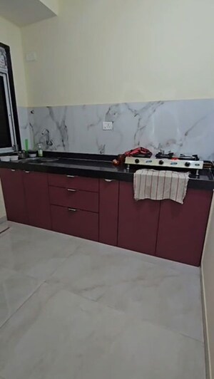 Kitchen in 2.5 BHK Apartment at Chembur – for Rent
