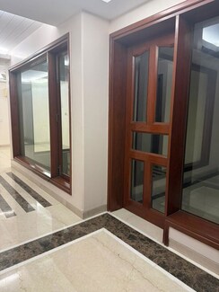 2 BHK Builder Floor For Sale in Lajpat Nagar I