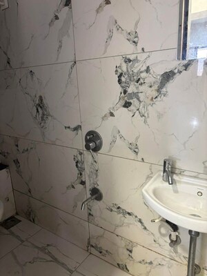 Bathroom in 2 BHK Apartment at Chembur – for Rent