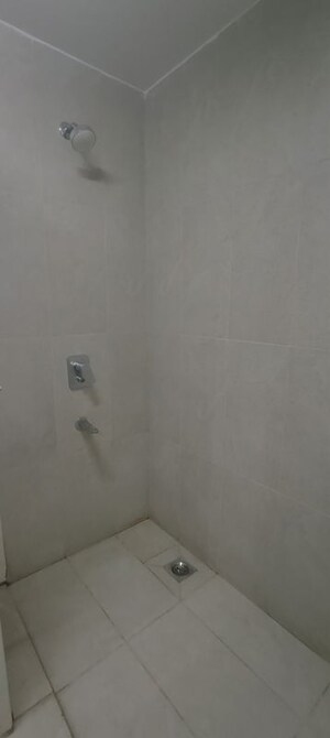 Room in 2 BHK Apartment at Ireo The Corridors, Sector 67a – for Rent