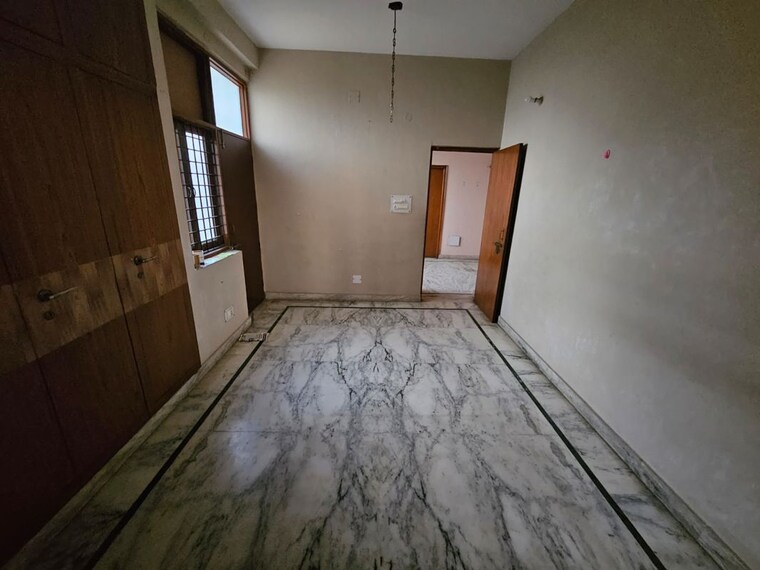 Room, phi iii greater noida 2 Bedroom 900 Sq.Ft. Builder Floor In Phi Iii Greater Noida Greater Noida 10361835