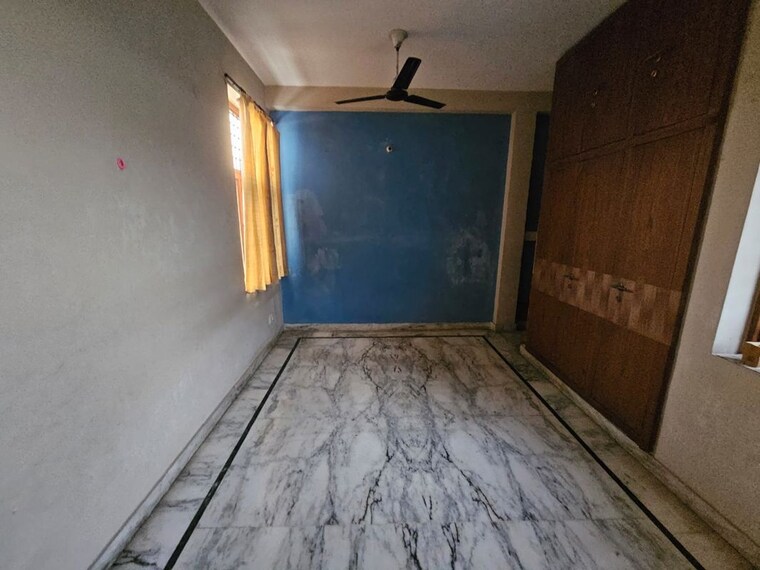 Room, phi iii greater noida 2 Bedroom 900 Sq.Ft. Builder Floor In Phi Iii Greater Noida Greater Noida 10361835