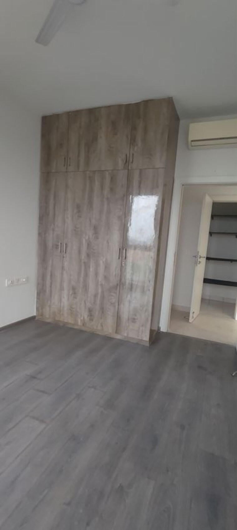 Room, ireo-the-corridors 2.5 Bedroom 1484 Sq.Ft. Apartment In Sector 67a Gurgaon 10361838