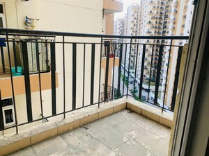 Balcony in 3.5 BHK Apartment at Amrapali Centurian Park Phase II, Tech Zone 4 Greater Noida – for Rent