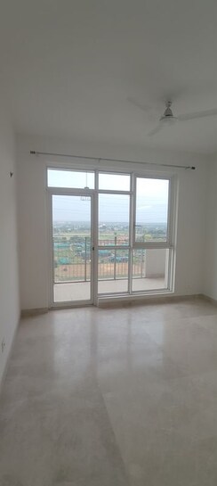 3 BHK + Study Room,Store Room Apartment For Rent in Ireo The Corridors