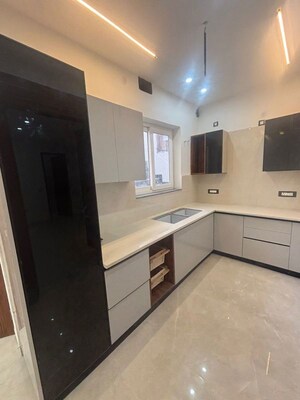 Kitchen in 3 BHK Builder Floor at Panchkula Urban Estate – for Rent