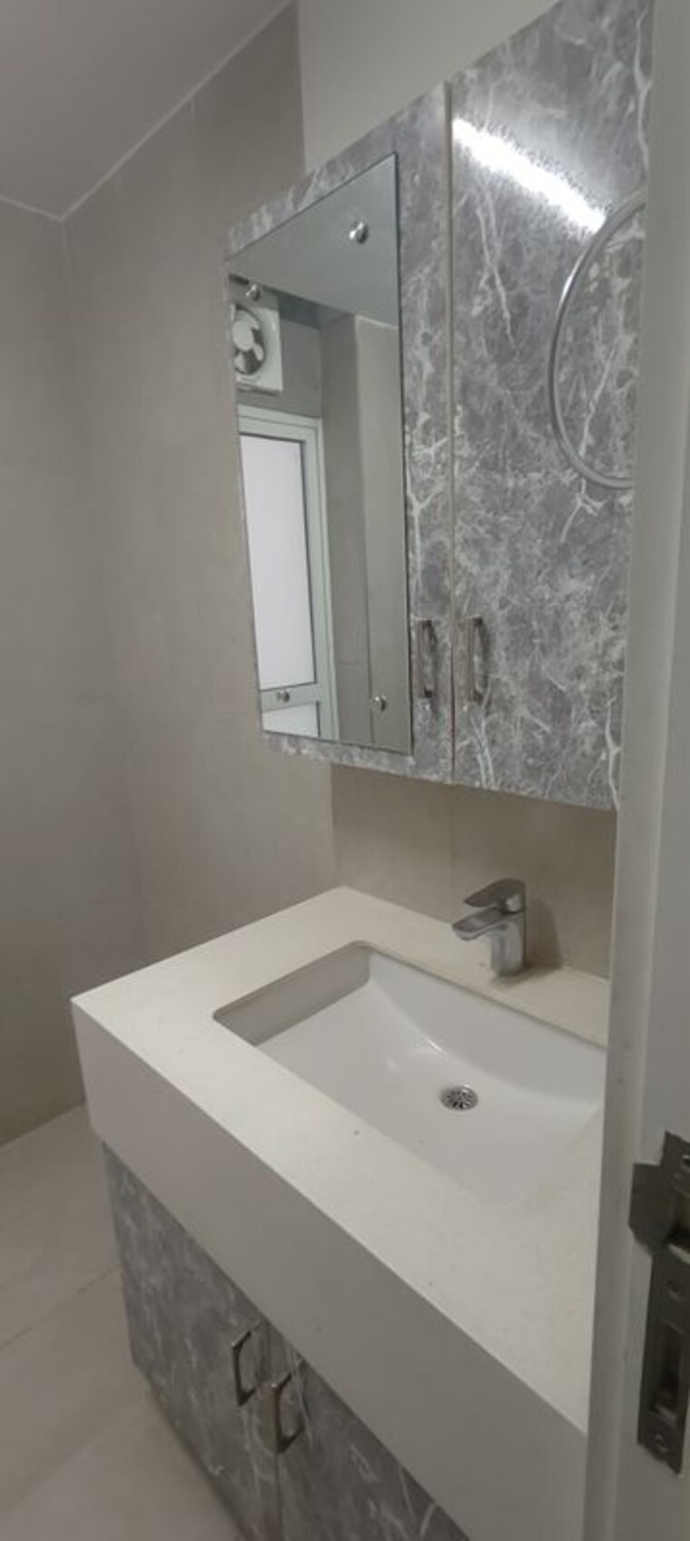 Bathroom, ireo-the-corridors 3.5 Bedroom 1927 Sq.Ft. Apartment In Sector 67a Gurgaon 10361869