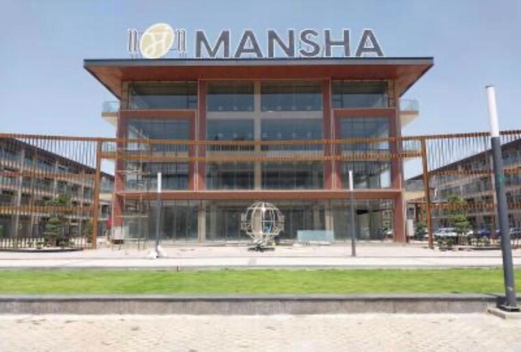 Exterior View, mansha-vega-street Commercial Shop 305 Sq.Yd. In Sector 82 Faridabad 10361889