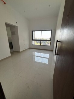 1 BHK + Store Room Apartment For Sale in Kalpataru Parkcity