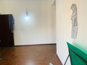 Room in 3 BHK Apartment at Paramount Emotions, Sector 1 Greater Noida – for Sale