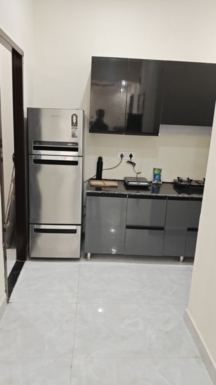 Kitchen, ardee-city 3.5 Bedroom 2000 Sq.Ft. Builder Floor In Sector 52 Gurgaon 10361936