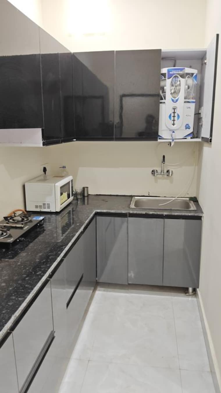Kitchen, ardee-city 3.5 Bedroom 2000 Sq.Ft. Builder Floor In Sector 52 Gurgaon 10361936