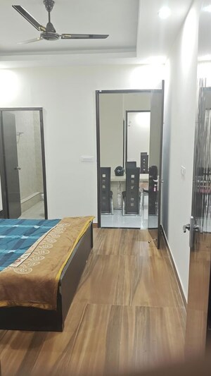 Bedroom in 3.5 BHK Builder Floor at Ardee City, Sector 52 – for Rent