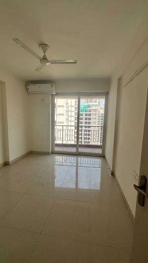 3 BHK Apartment For Rent in Pareena The Elite Residences, Sector 99