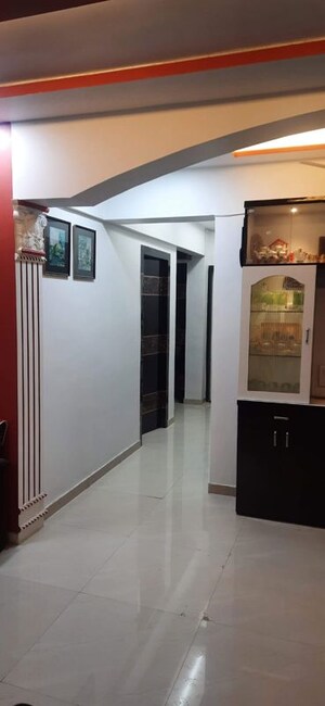 Room in 3 BHK Apartment at Ganga Tower II, Chembur – for Rent