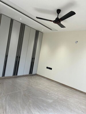 Room in 4 BHK Builder Floor at Roop Nagar – for Sale