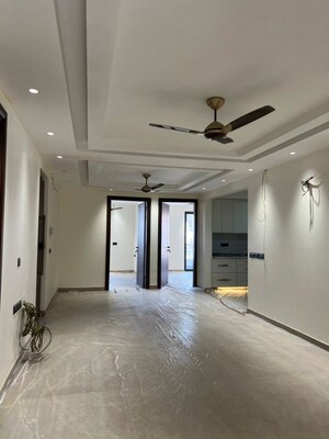Room in 4 BHK Builder Floor at Roop Nagar – for Sale