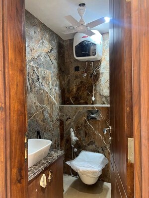 4 BHK Builder Floor For Sale in Roop Nagar