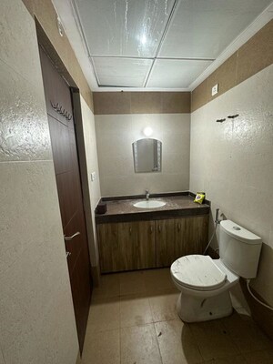 Bathroom in 3 BHK Apartment at Shalimar Mannat, Faizabad Road – for Rent