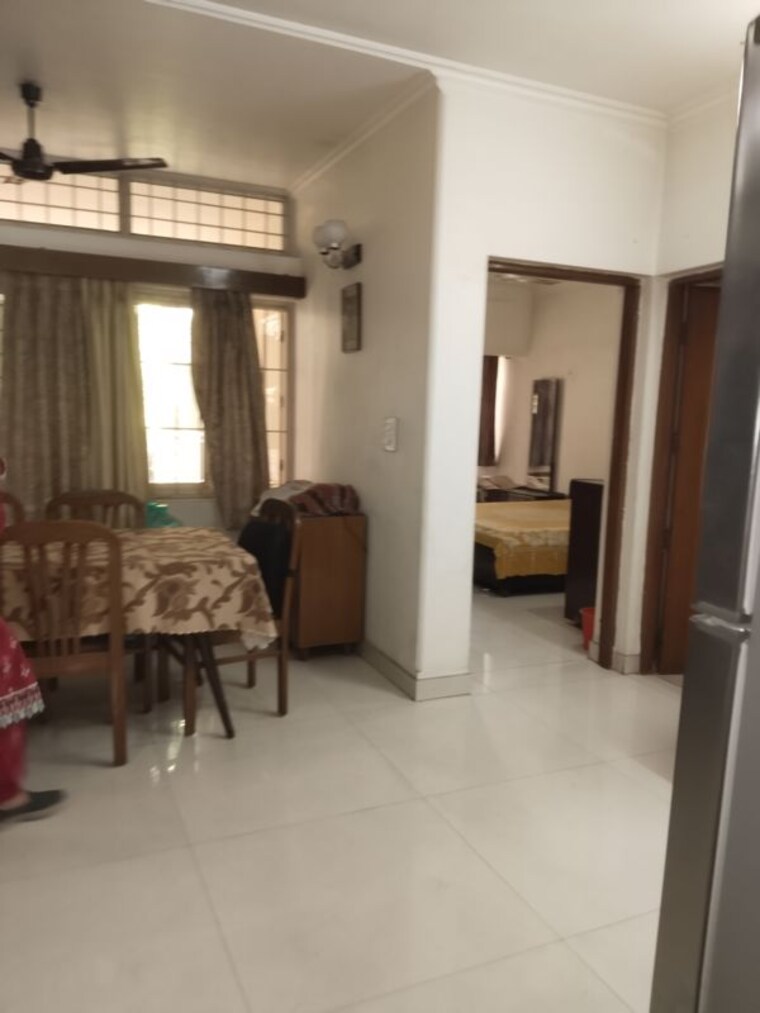 Living Room, sarita vihar 3.5 Bedroom 2200 Sq.Ft. Builder Floor In Sarita Vihar Delhi 10361969