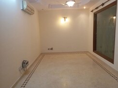 Retail Shop For Rent in Lajpat Nagar I