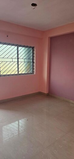 2 BHK + Store Room Apartment For Rent in Sealdah
