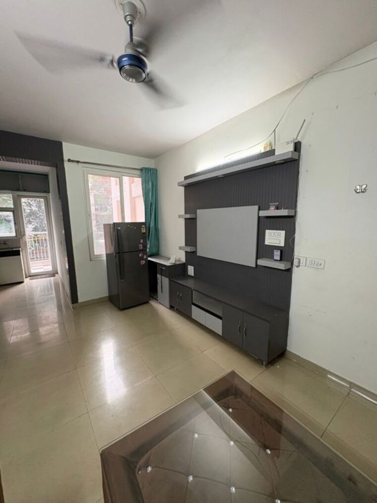 Living Room, shree-vardhman-green-court 2 Bedroom 690 Sq.Ft. Apartment In Sector 90 Gurgaon 10361978