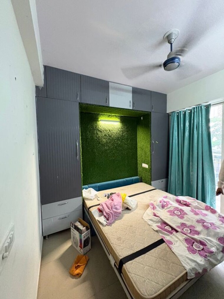 Bedroom, shree-vardhman-green-court 2 Bedroom 690 Sq.Ft. Apartment In Sector 90 Gurgaon 10361978