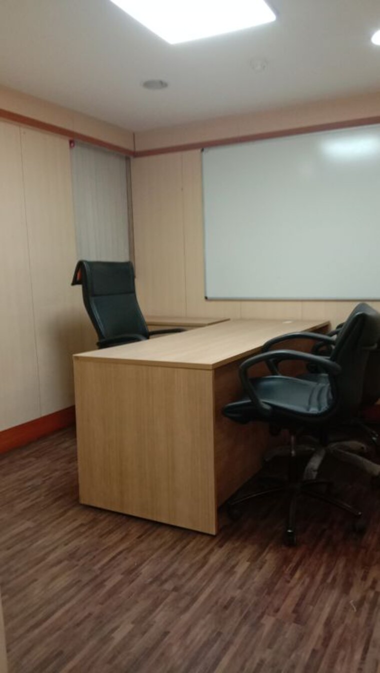 Team Area, shri-senapati-bapat-chs Commercial Office Space 5568 Sq.Ft. In Senapati Bapat Road Pune 10361995
