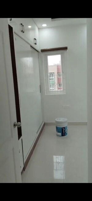 Bathroom in 1.5 BHK Apartment at Brigade El Dorado, Bagaluru – for Rent